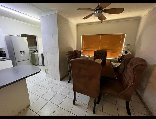 4 BEDROOM TOWNHOUSE FOR SALE IN BRONKHORSTSPRUIT